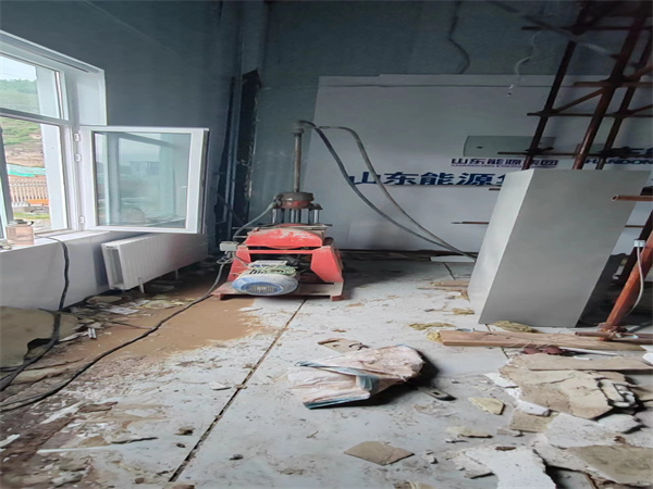 陈仓地基基础下沉墙体裂缝加固注浆顶升施工